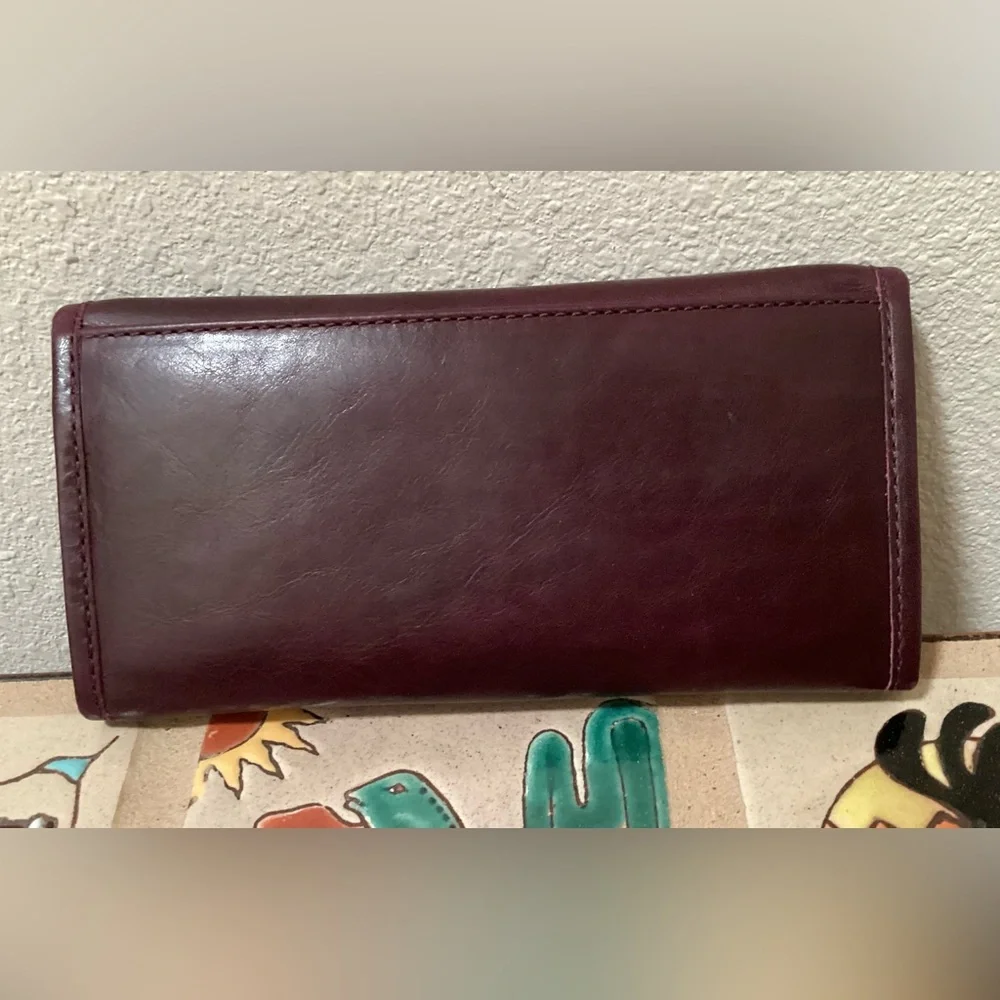 RARE Frye (Deborah) Studded Handbag with Wallet, Dusty Wine - Picture 14 of 16